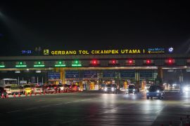 Jasa Marga siapkan 15 gardu di GT Cikatama sambut one way dari Tol Cipali