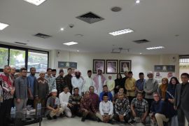 Kedubes Arab Saudi berikan umroh gratis kepada 50 warga Indonesia