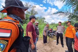 Tim SAR lanjutkan pencarian warga hilang  di Kutai Kertanegara