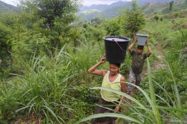 Warga kesulitan air bersih di musim hujan