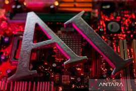 Stafsus : butuh regulasi untuk jawab perkembangan AI