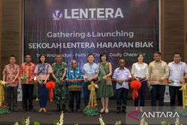 SLH Biak menghadirkan terobosan sistem pendidikan di Biak