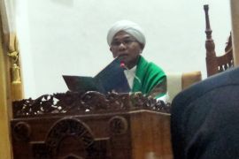 Tuan Guru Haji Madyan ungkap rahasia keutamaan silaturahmi dan sadakah