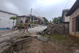 BMKG Balikpapan imbau  masyarakat waspada angin puting beliung