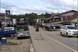 Banjir di Tepuai Kalbar surut, lalu lintas di jalan nasional sudah normal