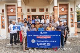 Pemuda Aceh Besar donasi Rp65 juta untuk Palestina