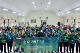 LPTQ Balangan laksanakan studi tiru ke LPTQ Sidoarjo