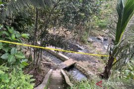 Polisi tetapkan lima tersangka kasus pembakaran pipa SPAM Pantai Selatan