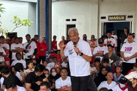 Ganjar siap tenggelamkan kapal asing yang mencuri di laut Indonesia