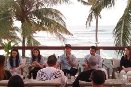 Gibran tanggapi biasa tentang spanduk di Bali diduga sindir dirinya