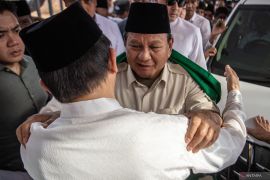 Prabowo hadiri sillahturahmi Nasional Ummat dan Ulama Page 2 Small