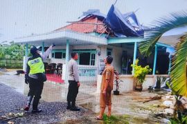 BPBD Sumenep: 70 bangunan rusak akibat angin puting beliung
