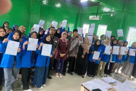 FEB Unival jalin kerja sama dengan PIWKU dan Klinik UMKM