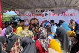 Warga Langkat senang Relawan Ganjar gelar jaran kepang dan pasar murah
