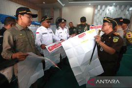 Pendistribusian logistik pemilu ke Banda Aceh berjalan lancar