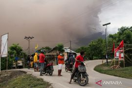 Status Gunung Lewotobi naik menjadi awas Page 2 Small