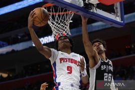 Pistons tantang Lakers demi memutus rentetan kekalahan