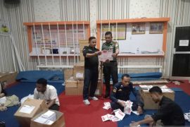 Dandim 1314 cek pengamanan gudang logistik pemilu di Gorontalo Utara