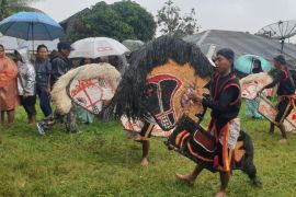 Meski hujan, warga antusias ramaikan kegiatan Relawan Ganjar Siantar