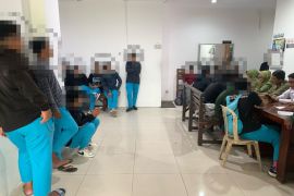 Pesta miras, 21 pelajar dihukum layani ODGJ di Liponsos