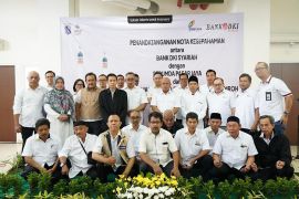 Perumda Pasar Jaya berikan hadiah umroh kepada 50 pegawai