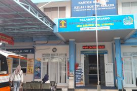 36 ribu pemohon paspor di Imigrasi Serang didominasi untuk umrah