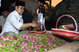 Cawapres Muhaimin Iskandar berziarah ke makam Presiden Sukarno