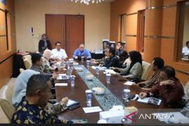 Kaltim paparkan  strategi pengentasan kemiskinan kepada pusat