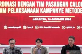 Politik kemarin, lembaga survei terdaftar hingga kampanye Pilpres 2024