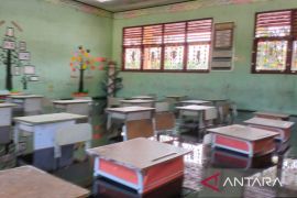 Disdik Bengkalis prioritas bantu sekolah terendam banjir di Siak Kecil