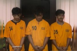 Tim Jatanras Polda Babel ciduk 3 pemuda pelaku curat dengan modus bobol rumah kosong