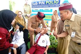 Sasar 174.237 anak, Pemkab Banyuwangi gelar vaksinasi polio