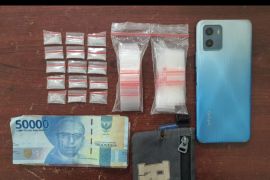 Polisi amankan 15 paket sabu di Mandau Bengkalis