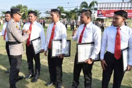 Ungkap kasus narkoba, 16 personel Polres Bireuen terima penghargaan