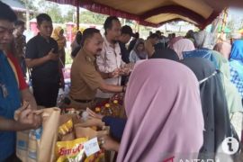 Tanah Laut Diskopdag schedules 83 low price markets in 2024
