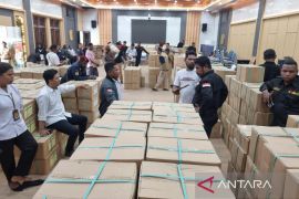 KPU Papua Barat terima surat suara pemilihan anggota legislatif