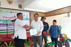 Pemkab Batanghari serahkan bantuan alat dan mesin pertanian ke Lapas Muara Bulian
