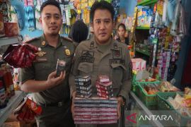 Pemkot Pekalongan - Bea Cukai gencar operasi peredaran rokok ilegal