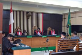 Istri mantan Gubernur Jambi diadili kasus tipikor APBD