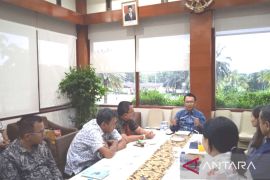 Pemkab Bekasi gandeng swasta bangun instalasi pengolahan sampah kawasan industri