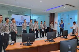 Ditlantas Polda Sulut bekali puluhan siswa Polri pendidikan pengembangan spesialisasi