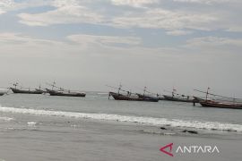 BMKG Bengkulu imbau nelayan waspada gelombang tinggi