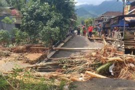 BPBD imbau warga waspadai peningkatan potensi cuaca ekstrem