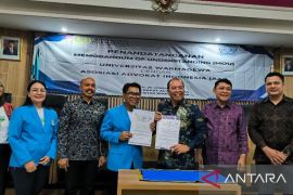 AAI ON transformasi praktik advokat ke mahasiswa Universitas Warmadewa