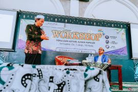 Perjumpaan hati di Al Fithrah Surabaya