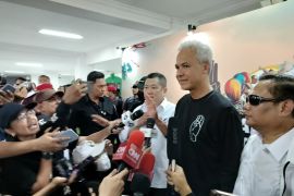 Tarian massal Remo sambut Ganjar saat kampanye di Sidoarjo