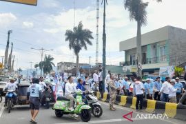 Ribuan becak Vespa kampanyekan Prabowo-Gibran di Kota Padangsidimpuan