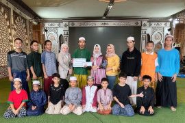 UPZ Bank Kalsel bantu operasional Panti Asuhan Al Khuluqul Hasan Banjarmasin