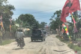 Jalan rusak di Lampung Selatan dikritik Ganjar