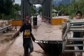 Jalur antarkabupaten di Sulteng terputus dampak banjir di Touna